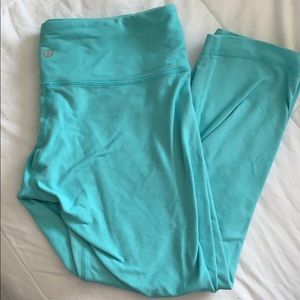 Worn once, great condition!